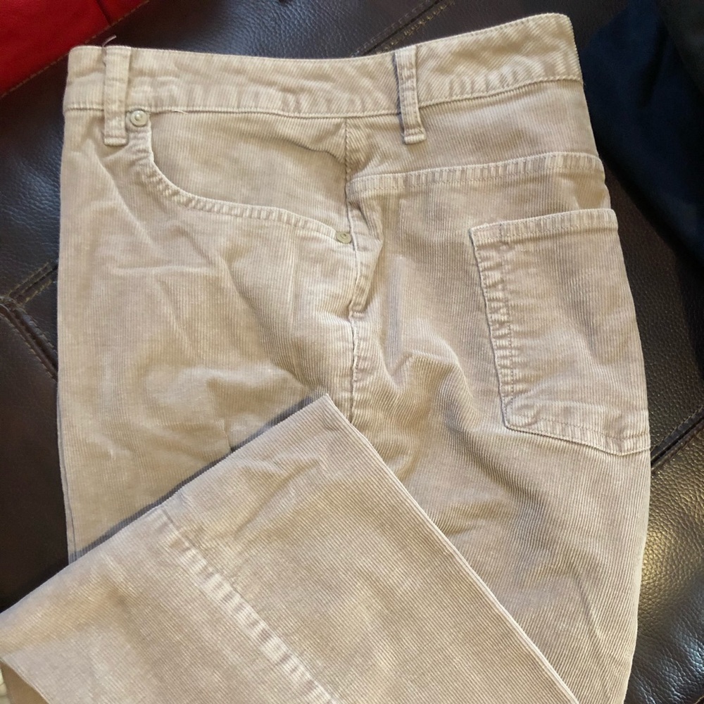 18W St.John’s Bay straight leg khaki cords